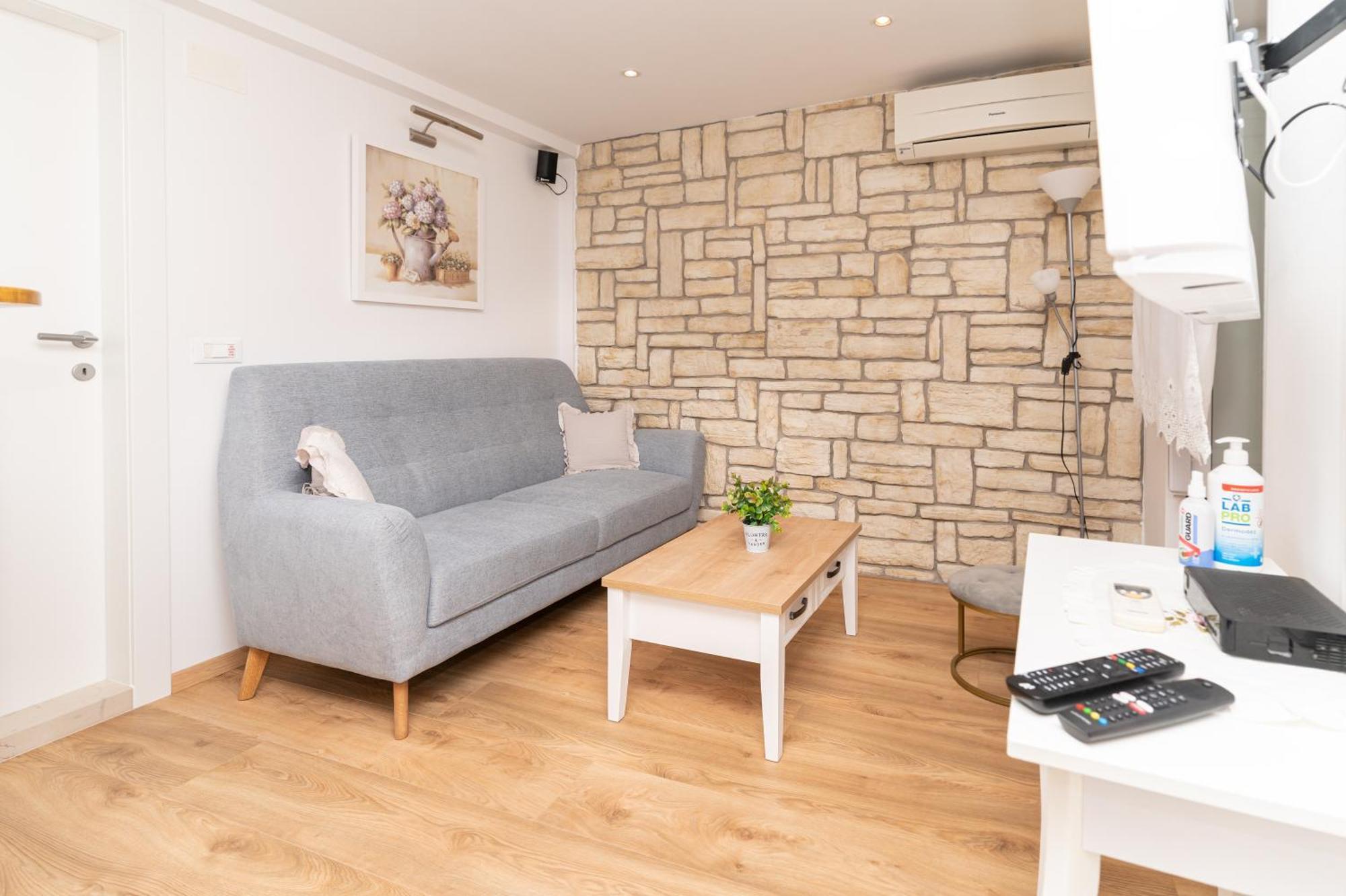 Apartment Cameleon